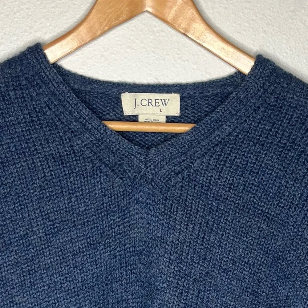 Vintage J Crew Men’s Blue V Neck Oversized Wool Knit Sweater Fisherman